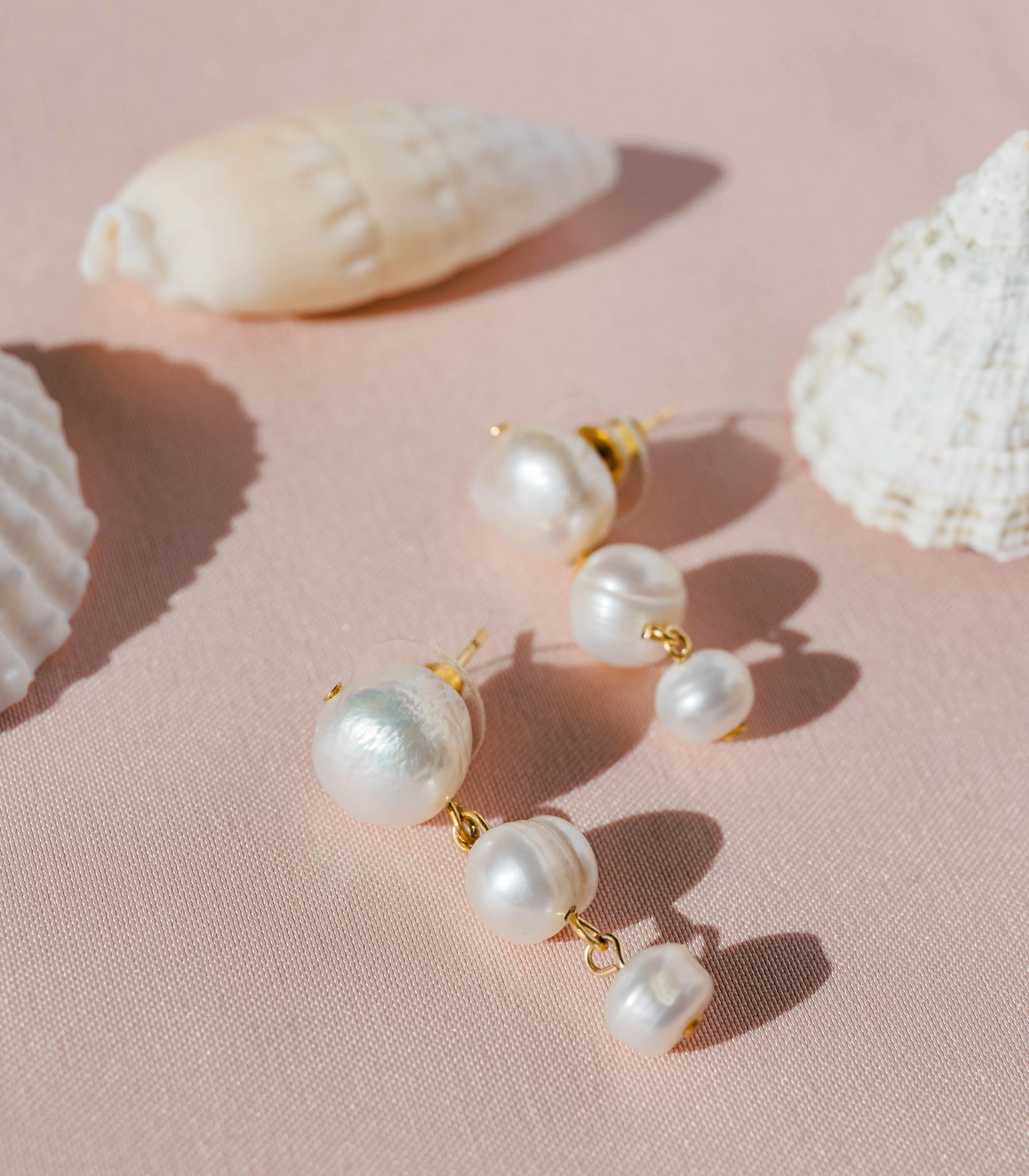 Guijo Pearl Drop Earrings