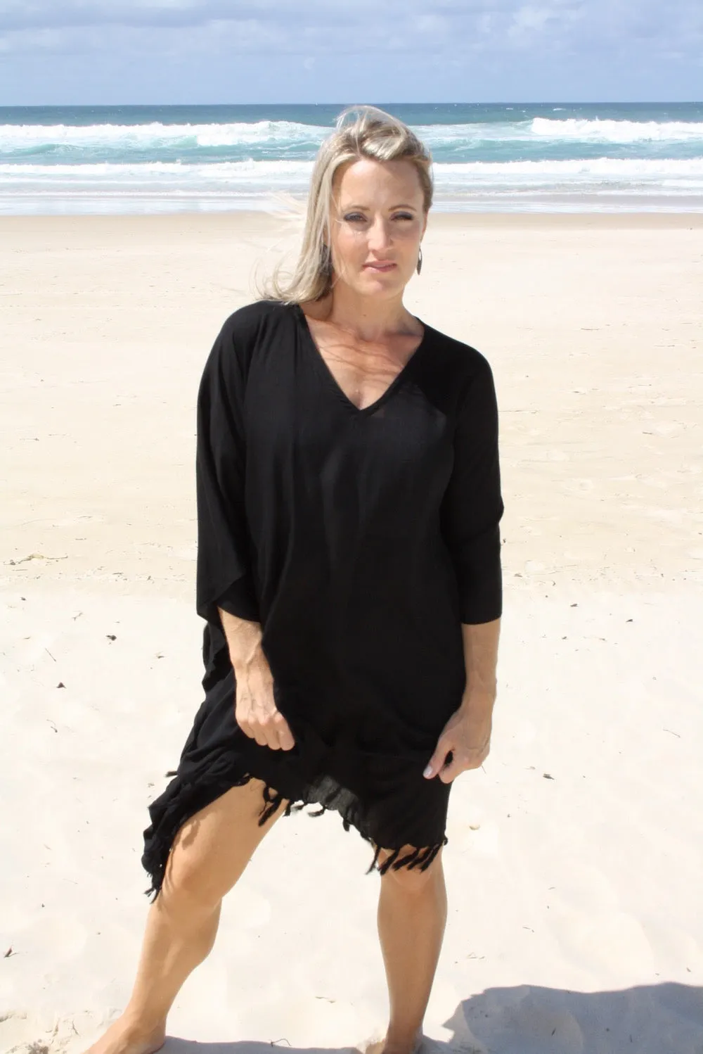 Short Kaftan With Tassels In Black